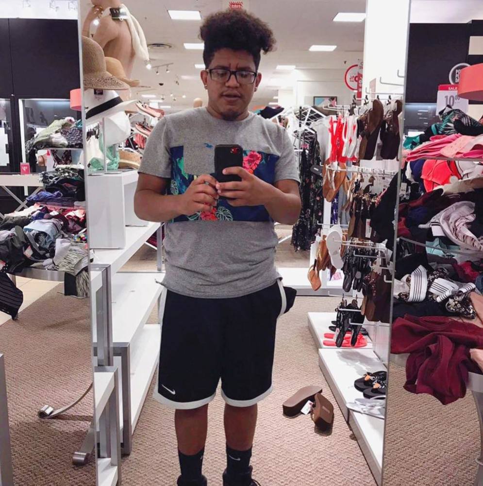 Meet your Posher, Kenneth